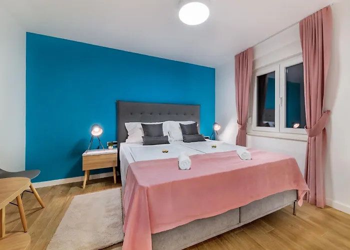 Smokva By Interhome Bibinje